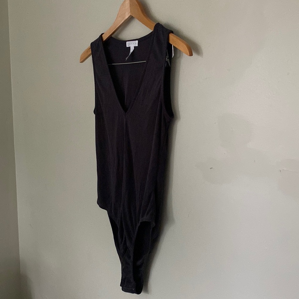 Leith slate gray ribbed bodysuit